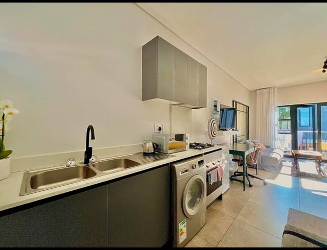 0 BEDROOM PROPERTY TO RENT IN HYDE PARK